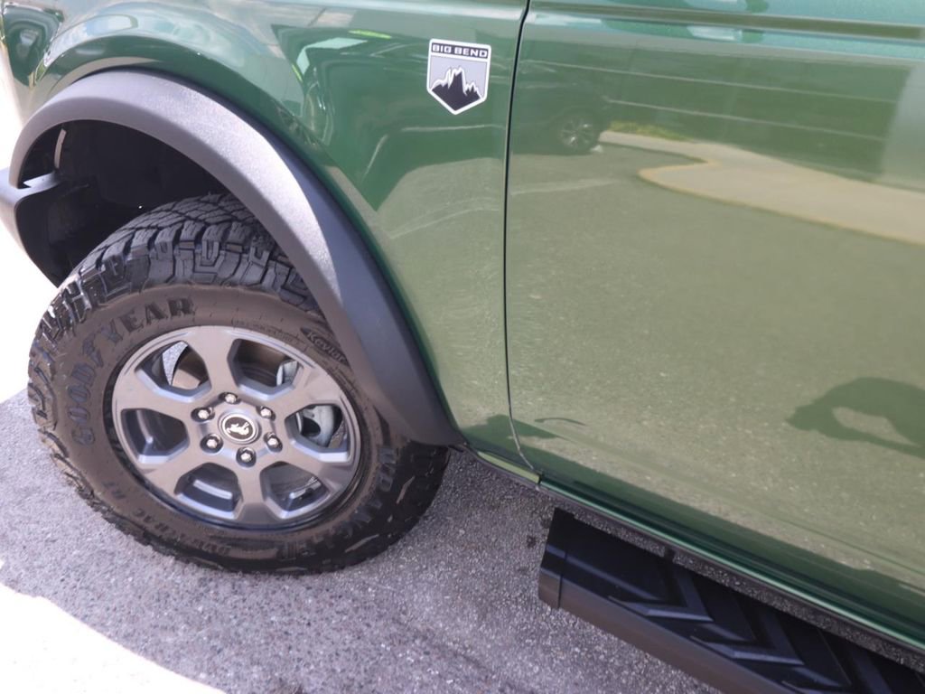 Used 2023 Ford Bronco Big Bend AWD/4WD image 3