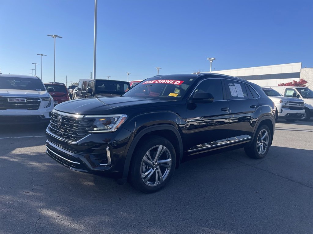 Used 2024 Volkswagen Atlas Cross Sport SEL R-Line image 3