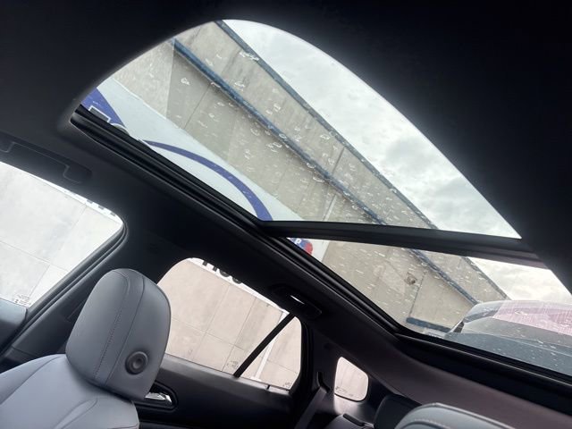 New 2025 Honda Prologue Touring image 18