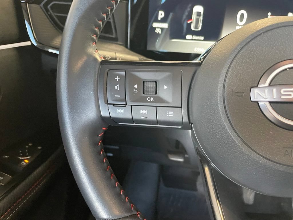 Certified 2026 Nissan Kicks SR FWD image 12