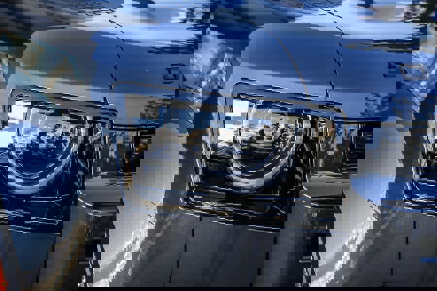 New 2026 Land Rover Defender 110 S image 4