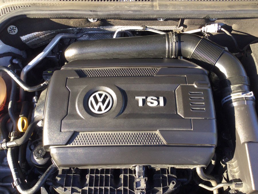 Used 2017 Volkswagen Jetta GLI FWD image 43