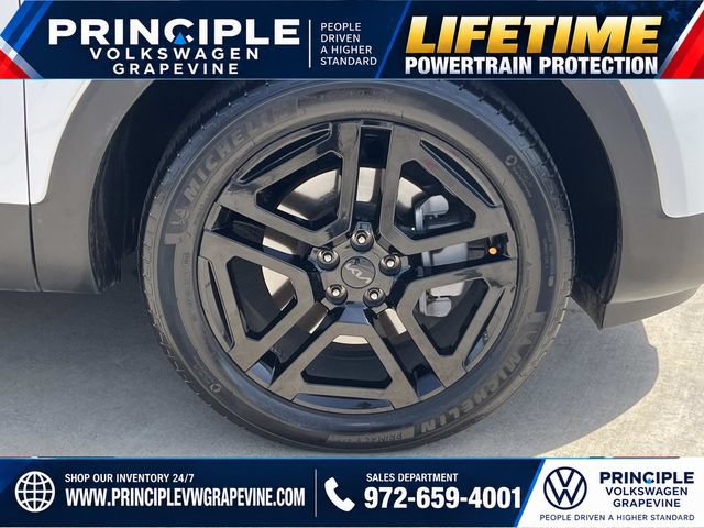 Used 2025 Kia Telluride SX Prestige X-Line AWD/4WD image 3