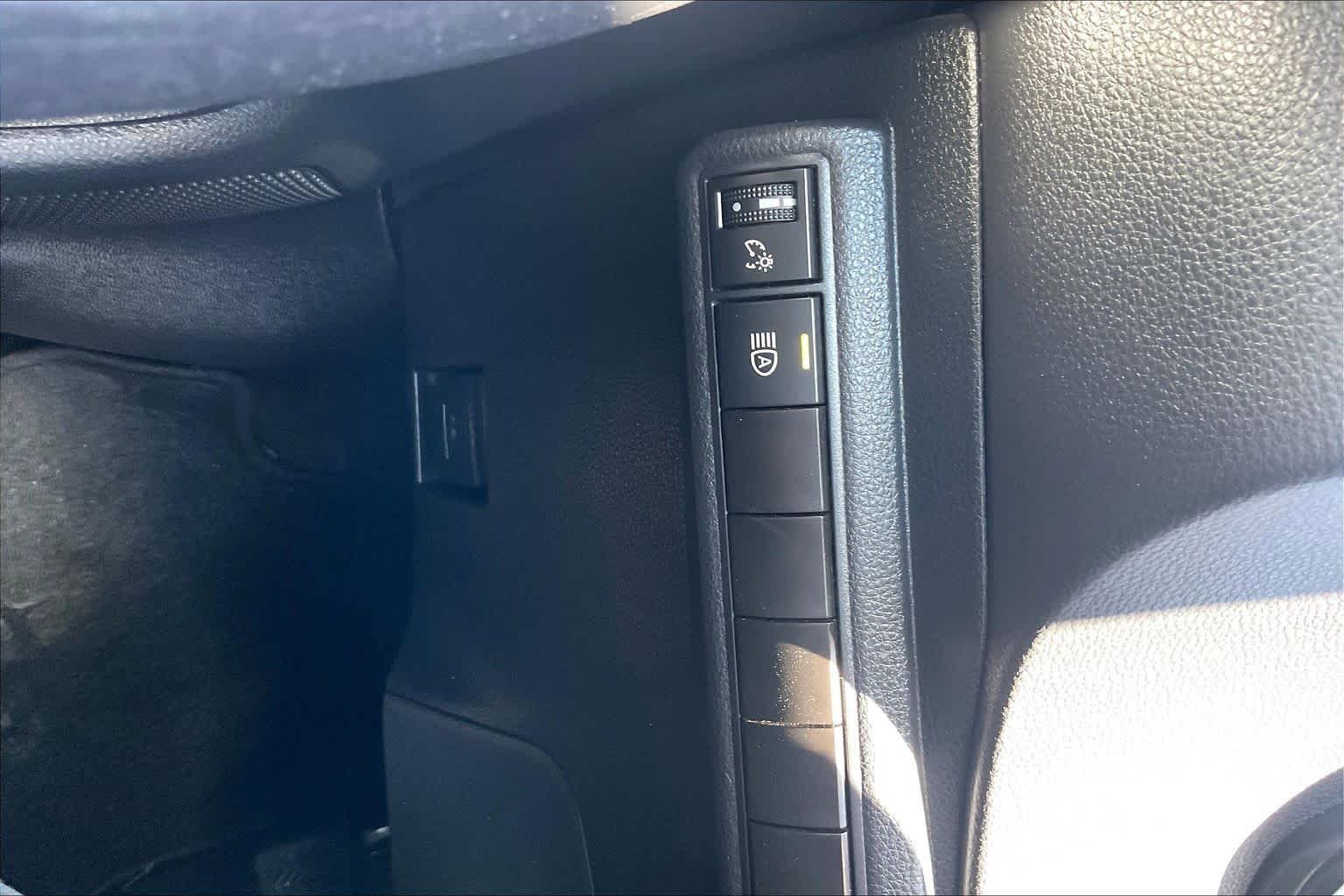 Used 2024 Toyota Corolla SE FWD image 33