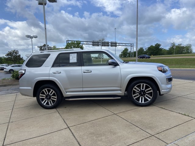 Used 2019 Toyota 4Runner Limited image 13