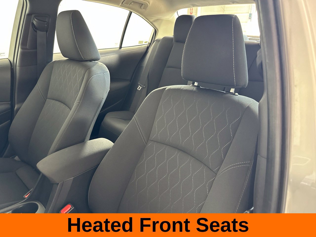 Used 2025 Toyota Corolla LE w/ Convenience Package FWD image 11