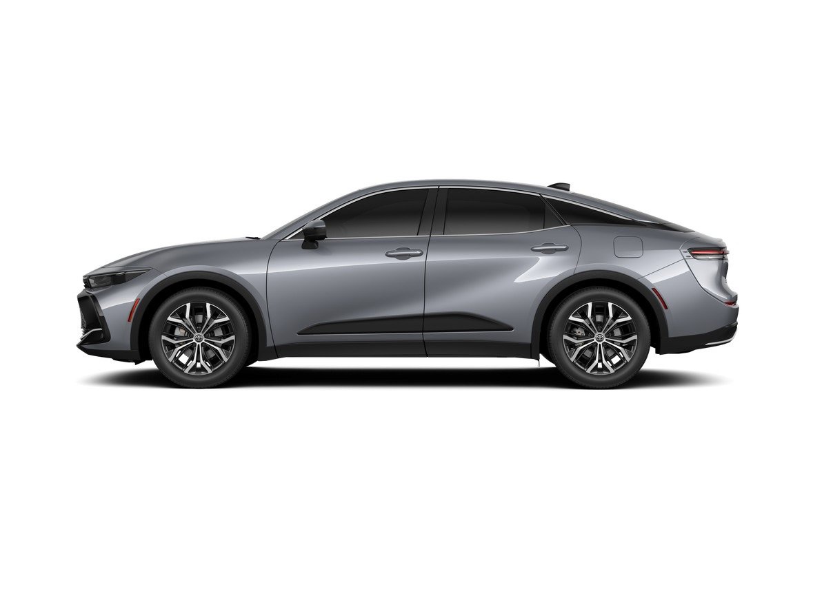 New 2026 Toyota Crown XLE image 3
