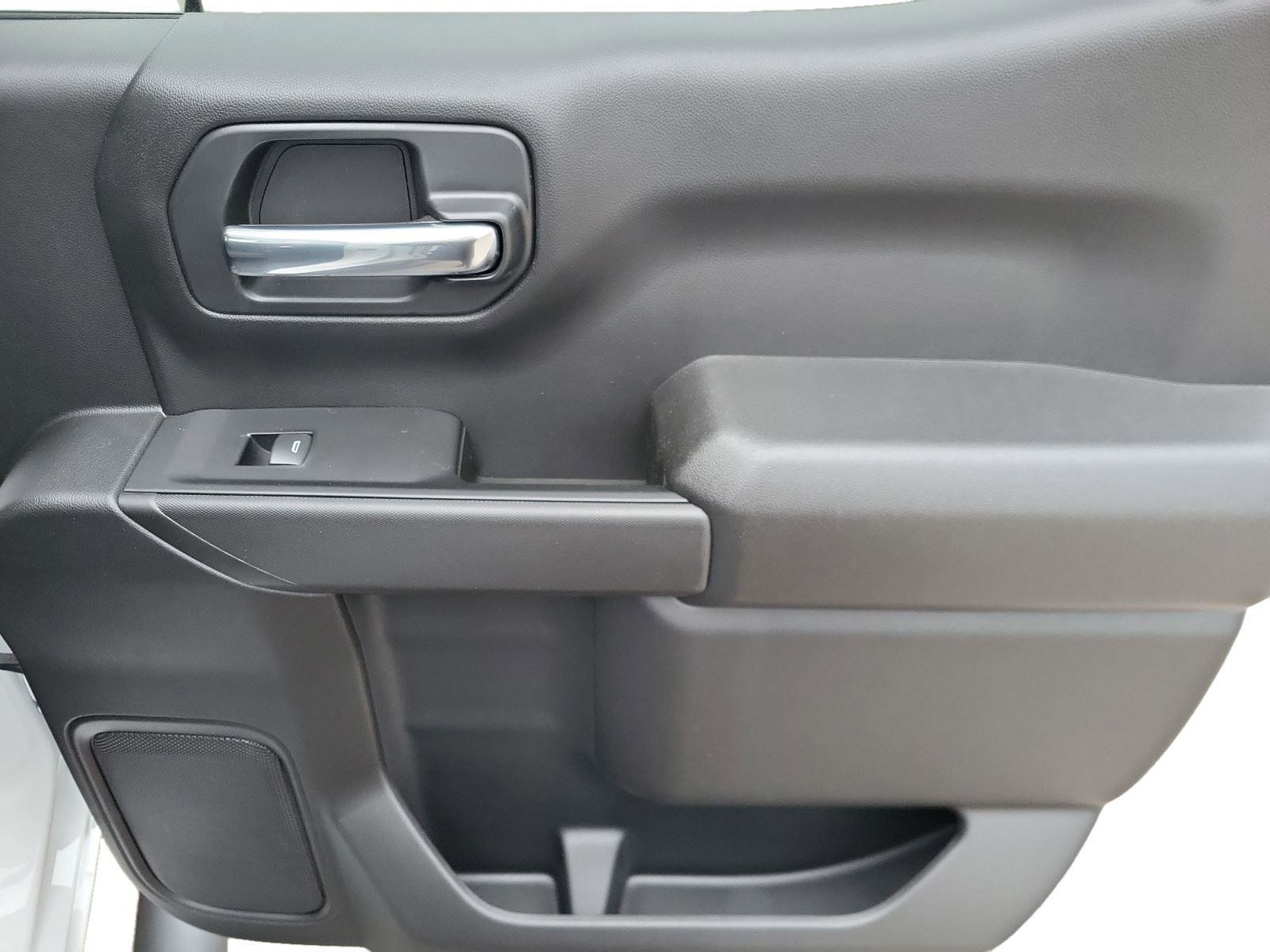 New 2026 Chevrolet Silverado 1500 Custom w/ Rally Edition image 22