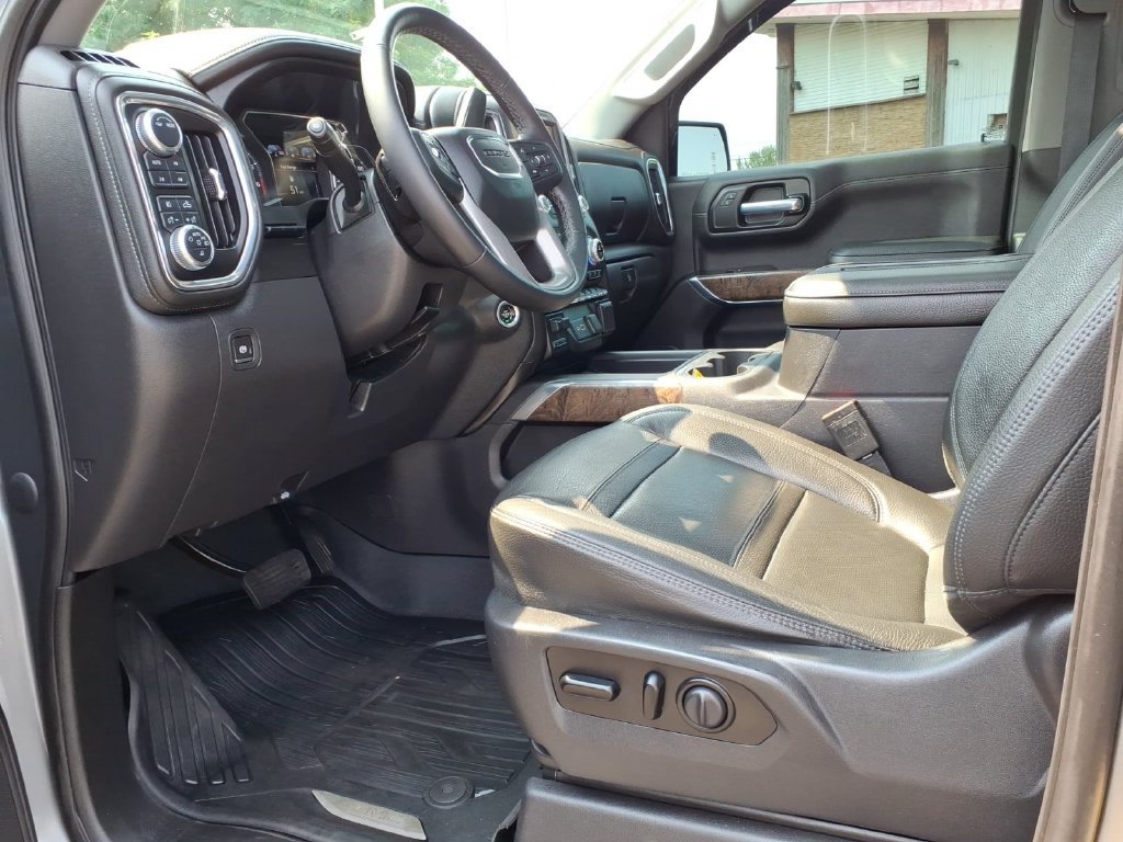 Used 2020 GMC Sierra 1500 Denali w/ Denali Ultimate Package AWD/4WD image 14