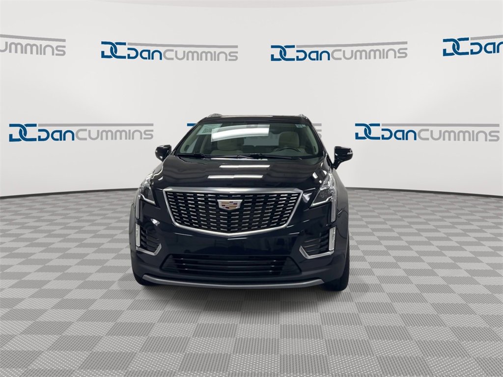 Used 2022 Cadillac XT5 Premium Luxury image 3