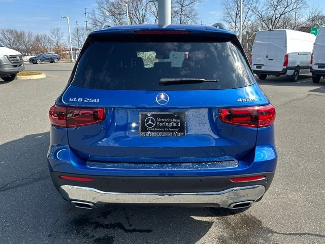 Certified 2024 Mercedes-Benz GLB 250 4MATIC image 6