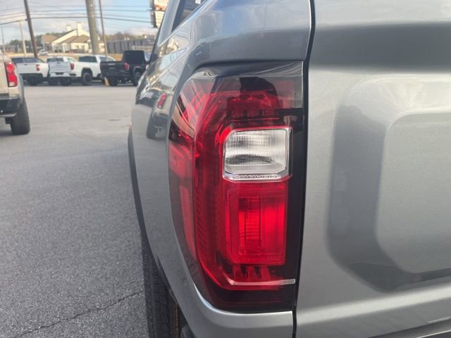 New 2026 GMC Canyon Elevation w/ Convenience Package image 7