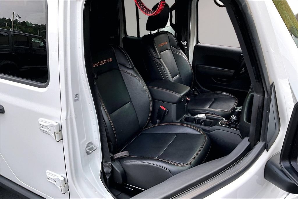 Used 2021 Jeep Gladiator Mojave w/ Uconnect 4C Nav & Sound Group AWD/4WD image 29
