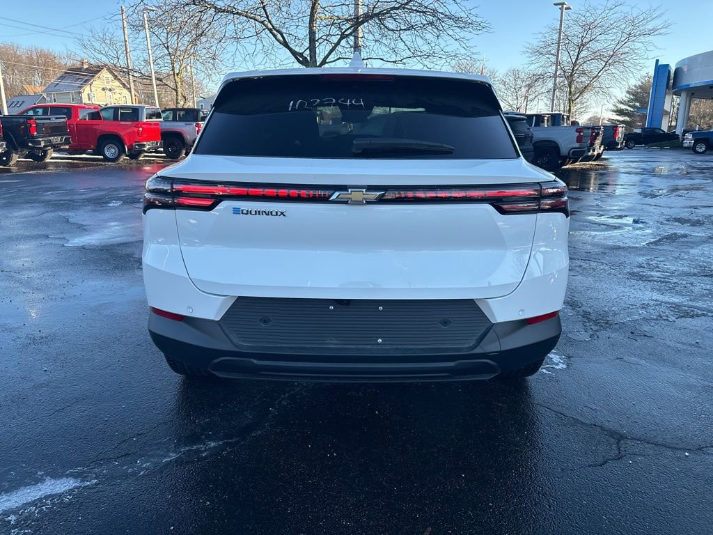 New 2026 Chevrolet Equinox EV LT image 6