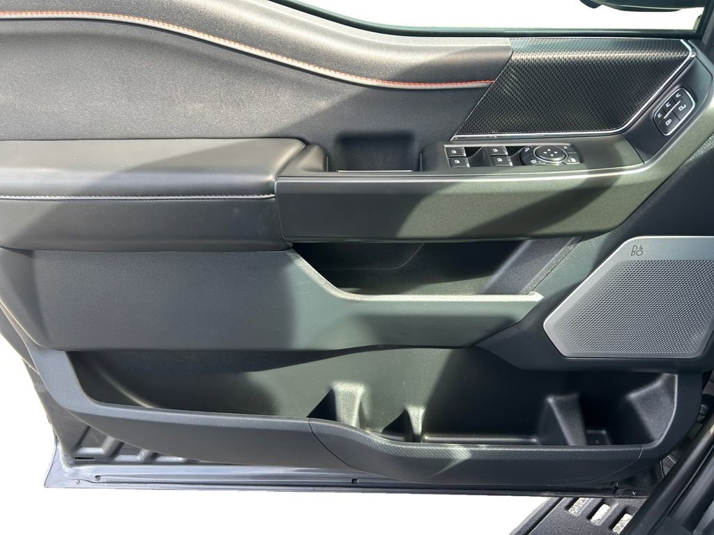 Used 2025 Ford F150 Raptor image 17