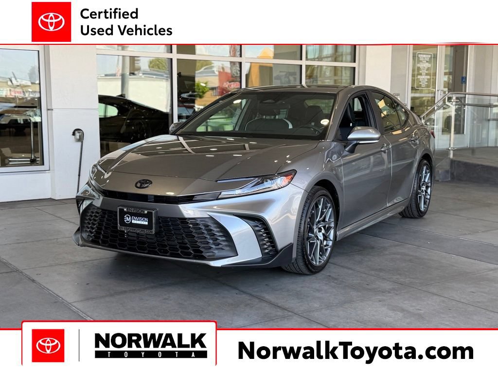 Used 2026 Toyota Camry SE FWD video 1