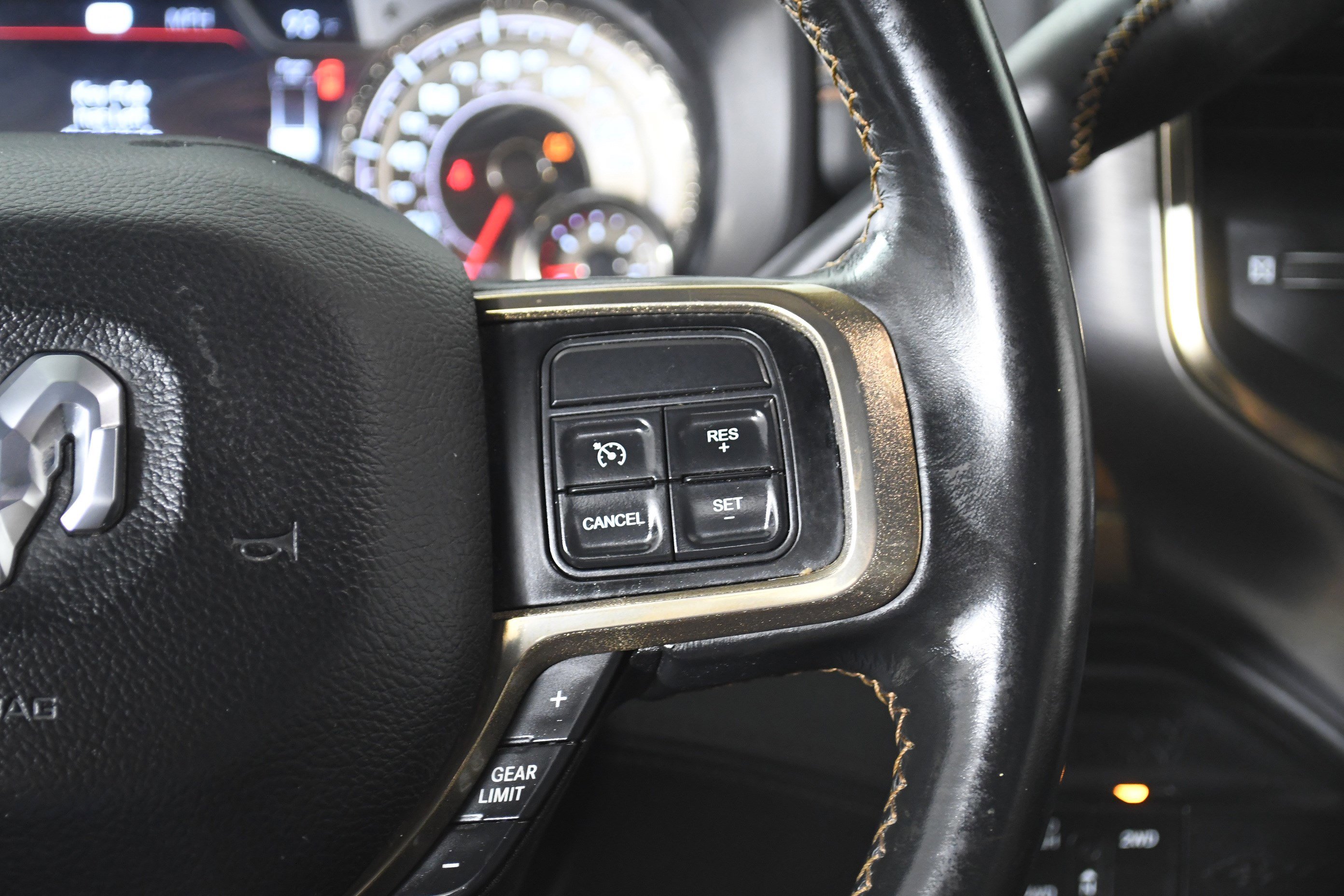 Used 2022 RAM 2500 Limited image 13