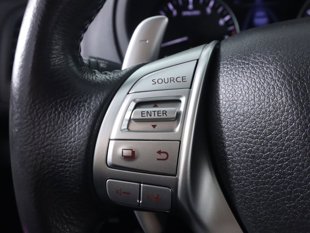 Used 2017 Nissan Altima 2.5 SR FWD image 13