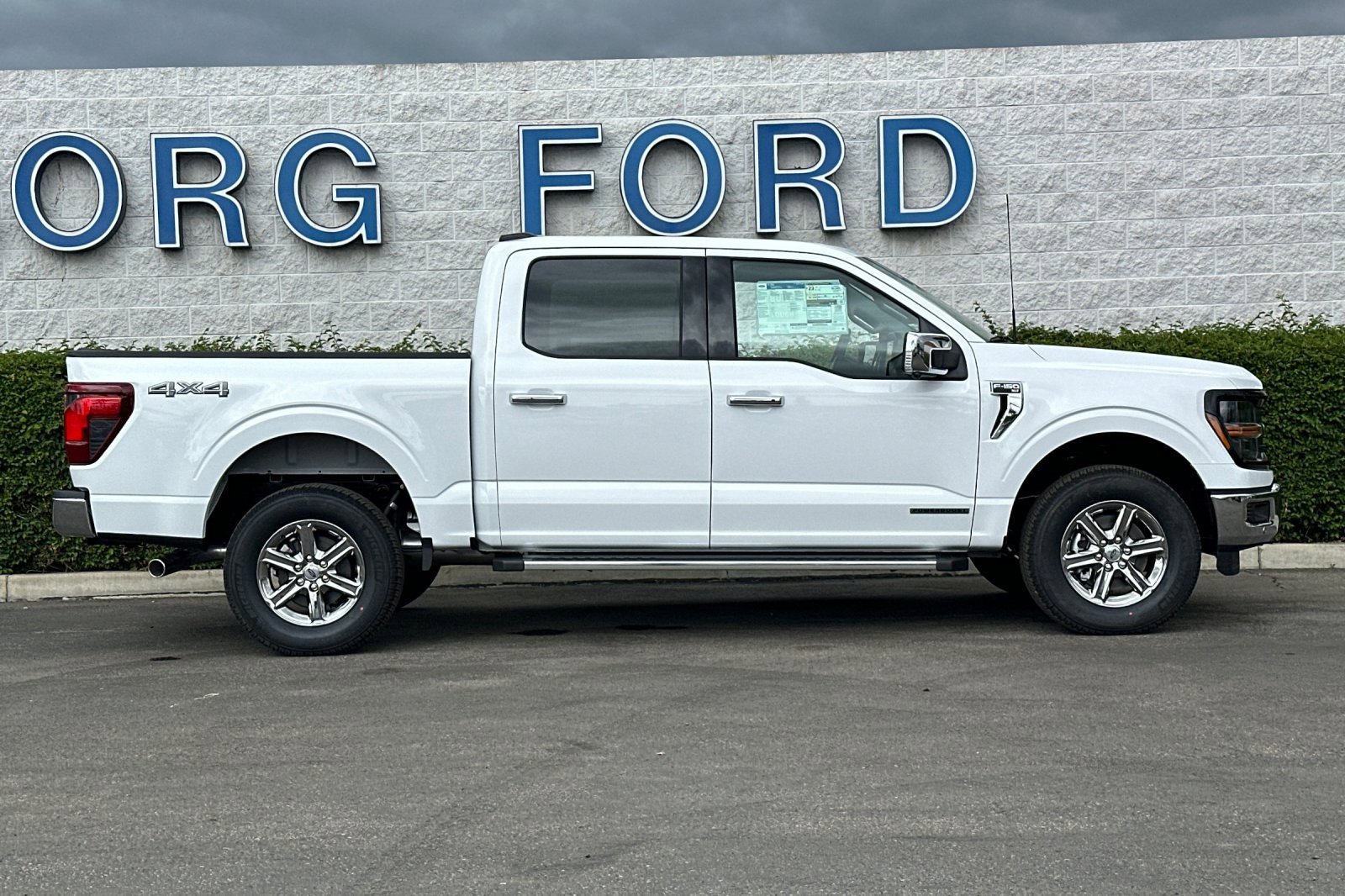 New 2025 Ford F150 XLT w/ Equipment Group 302A MID image 3