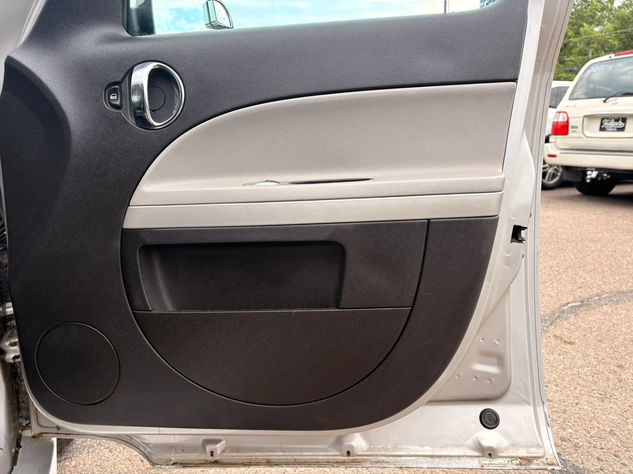 Used 2008 Chevrolet HHR SS FWD image 11