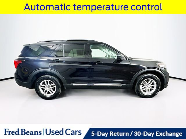 Used 2025 Ford Explorer Active image 10