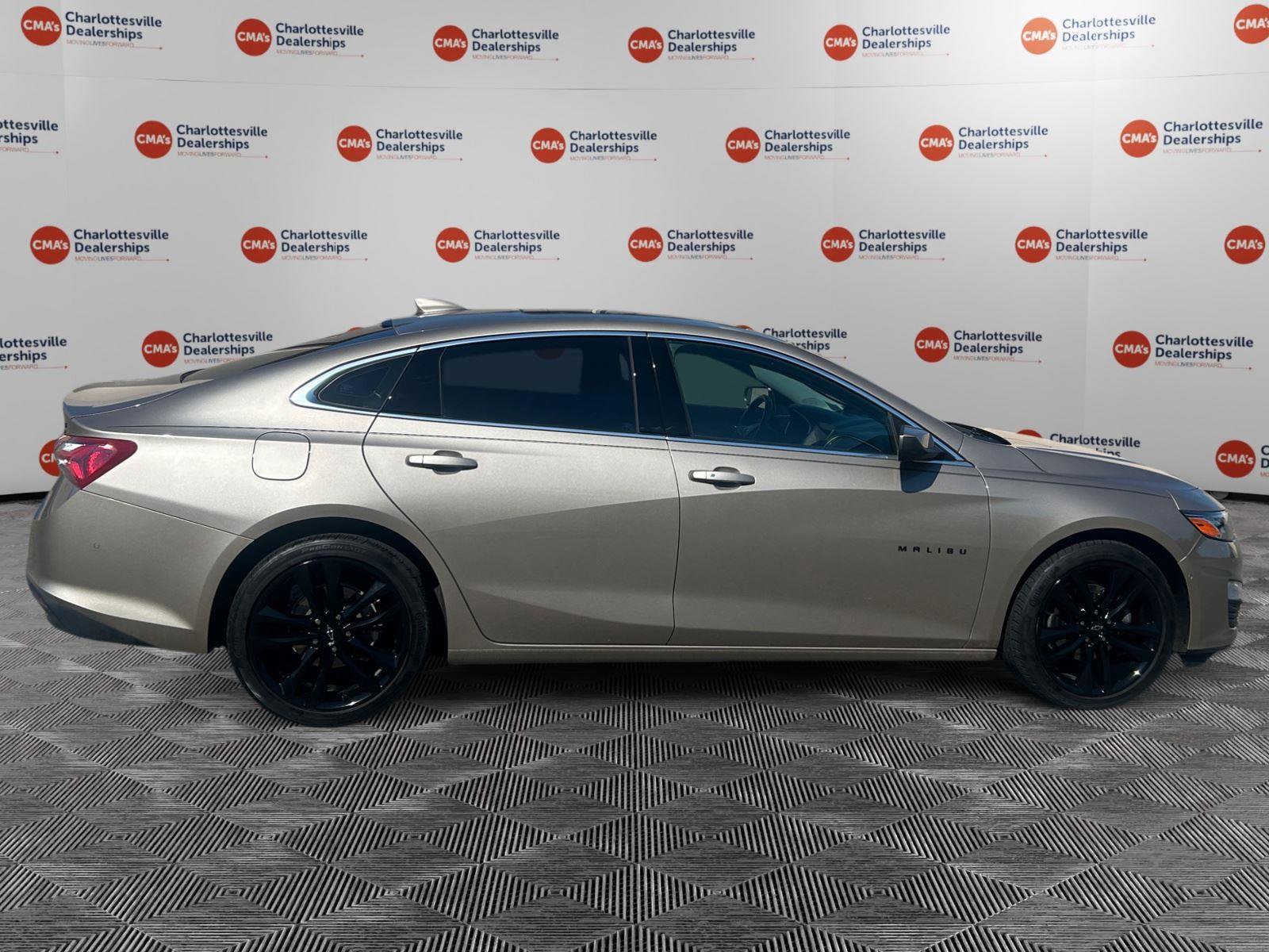 Used 2023 Chevrolet Malibu LT FWD image 6