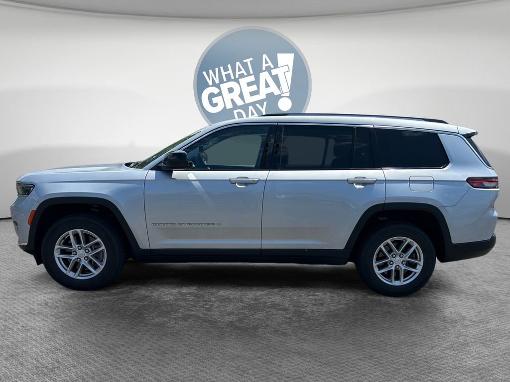 Certified 2023 Jeep Grand Cherokee L Laredo AWD/4WD image 7