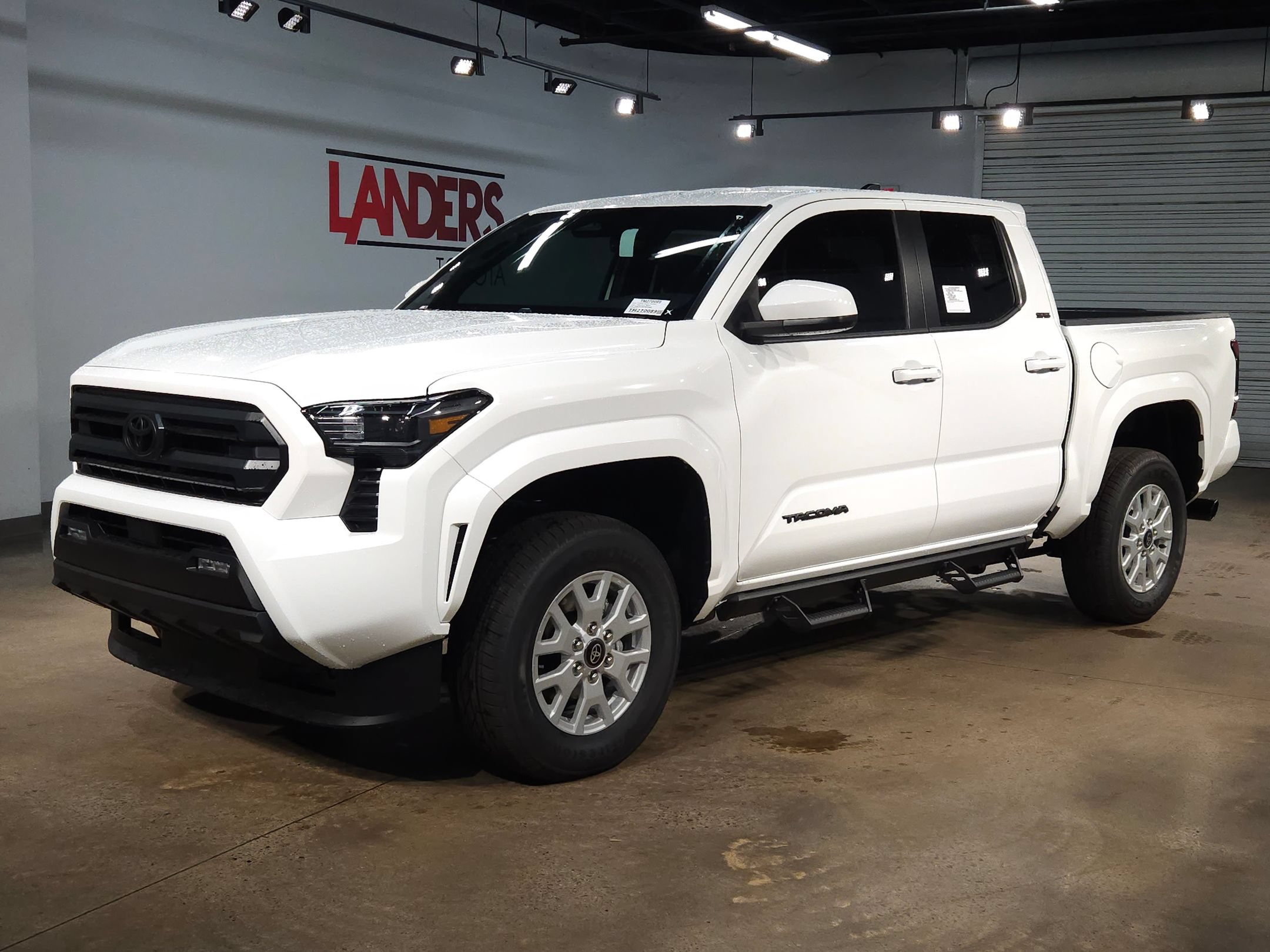 New 2026 Toyota Tacoma SR5 AWD/4WD image 3