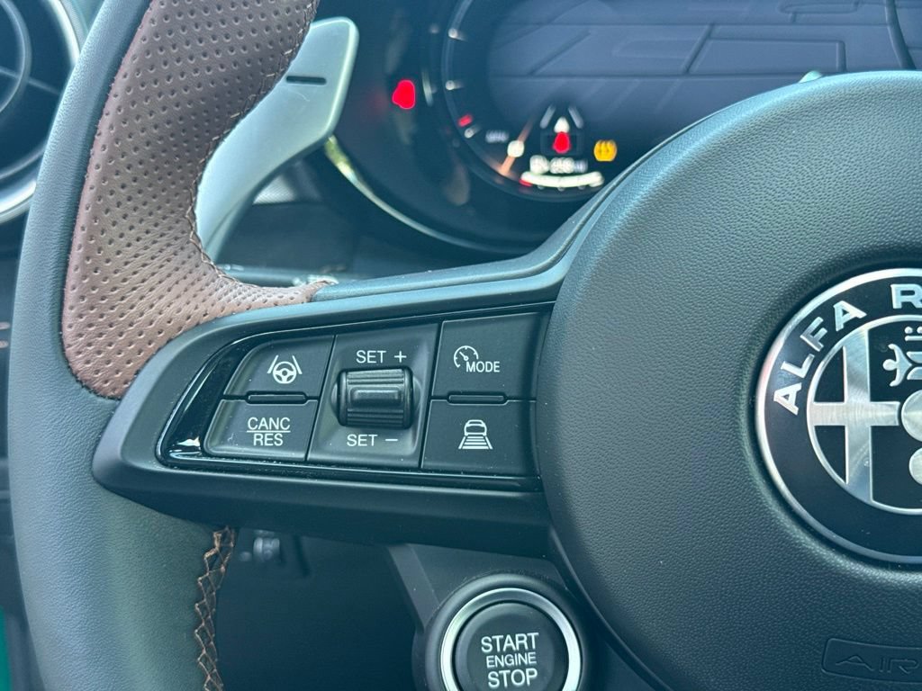 New 2025 Alfa Romeo Tonale AWD/4WD image 36