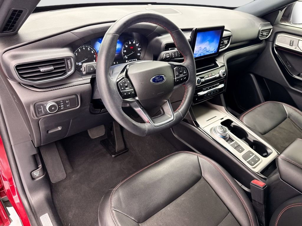 Used 2022 Ford Explorer ST-Line image 9