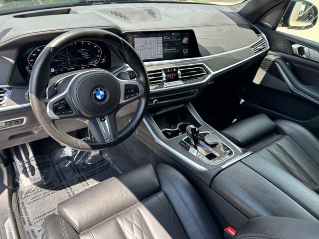 Used 2022 BMW X7 M50i w/ Cold Weather Package AWD/4WD image 18
