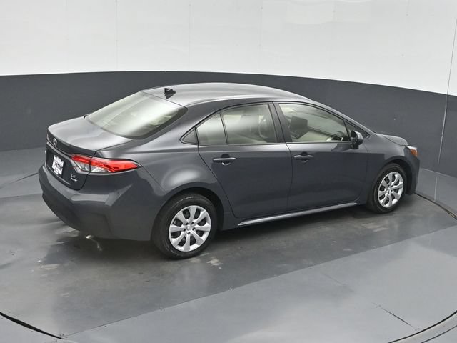 Used 2025 Toyota Corolla LE FWD image 40