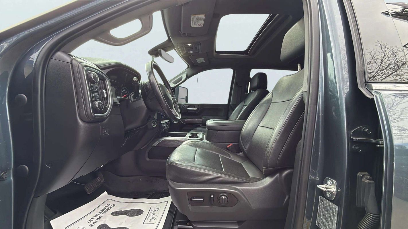 Used 2020 Chevrolet Silverado 2500 LTZ w/ LTZ Premium Package image 14