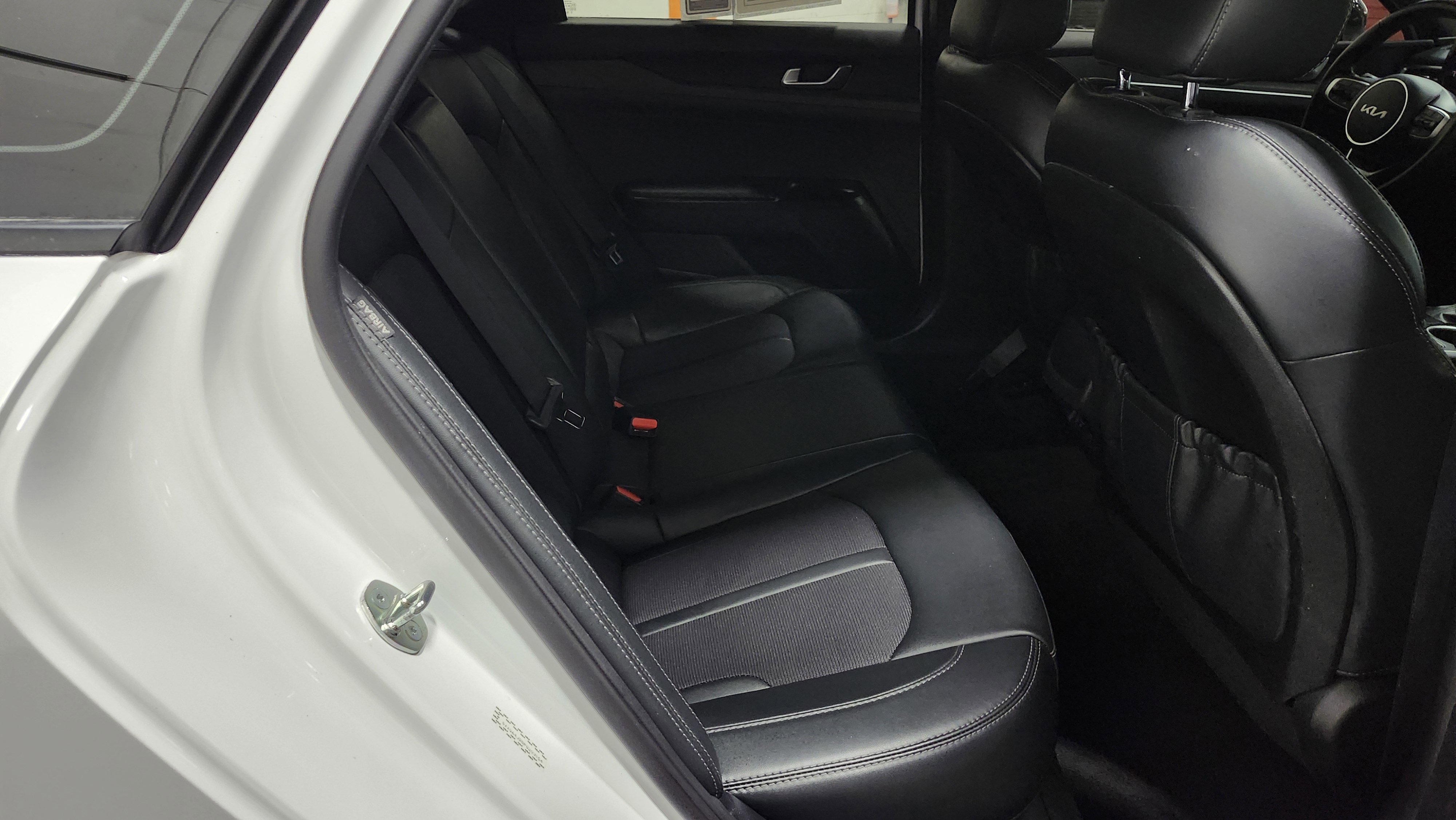 Used 2023 Kia K5 GT-Line image 18