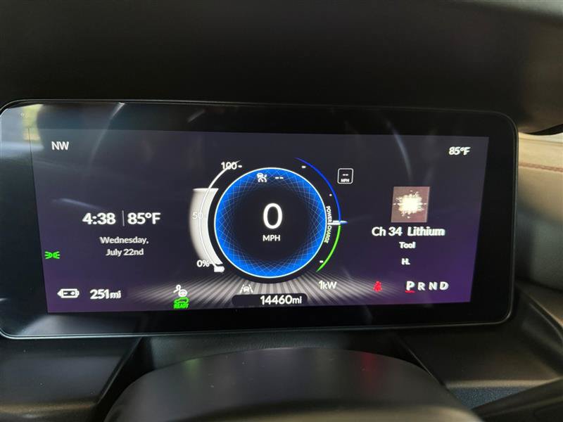 Used 2024 Acura ZDX A-Spec AWD/4WD image 39