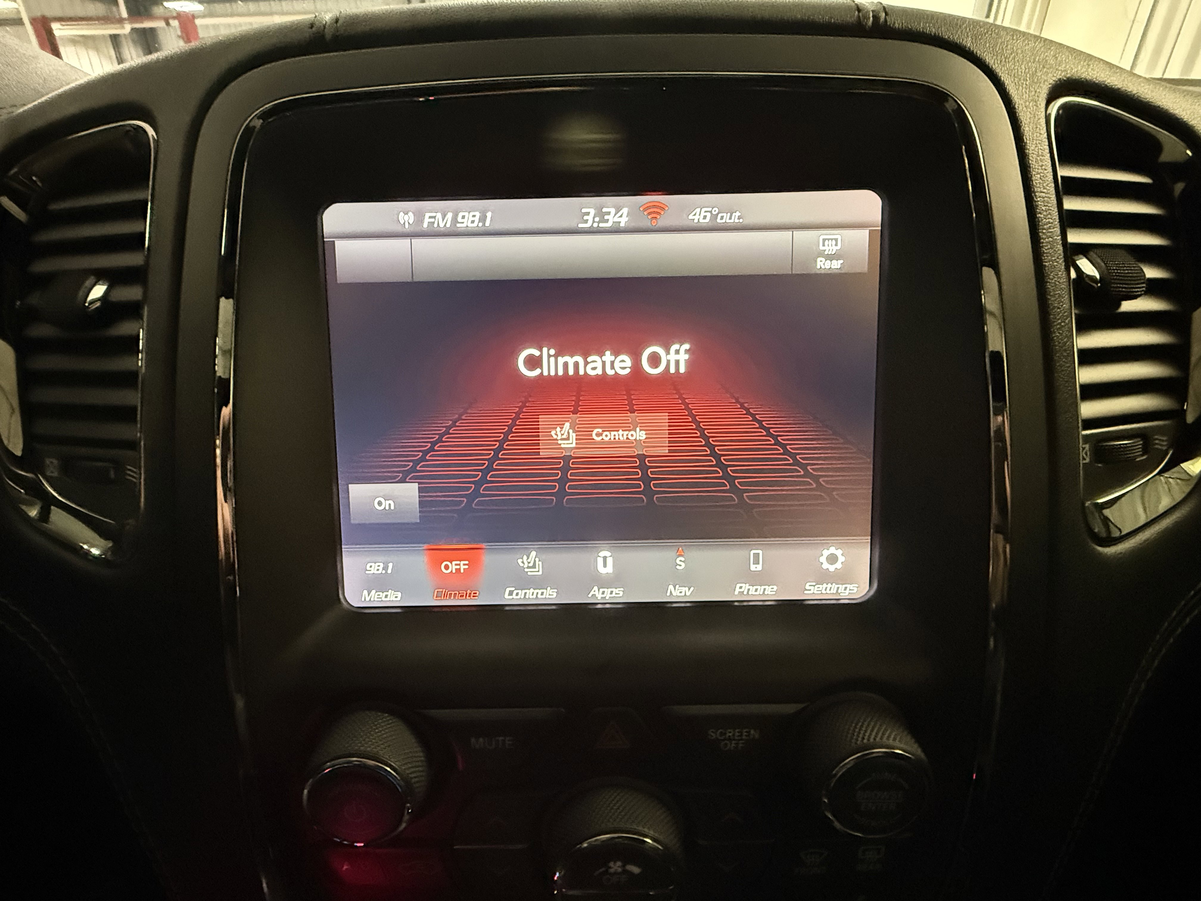 Used 2018 Dodge Durango SRT w/ SRT Interior Appearance Group image 31