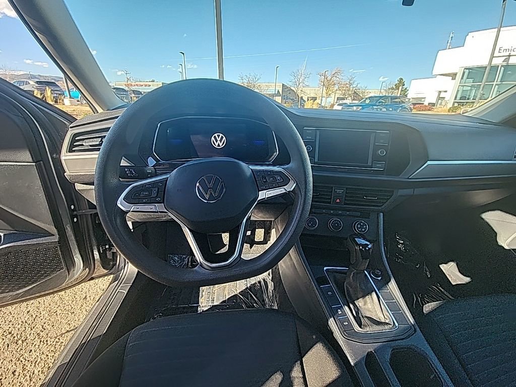 Certified 2023 Volkswagen Jetta S image 14