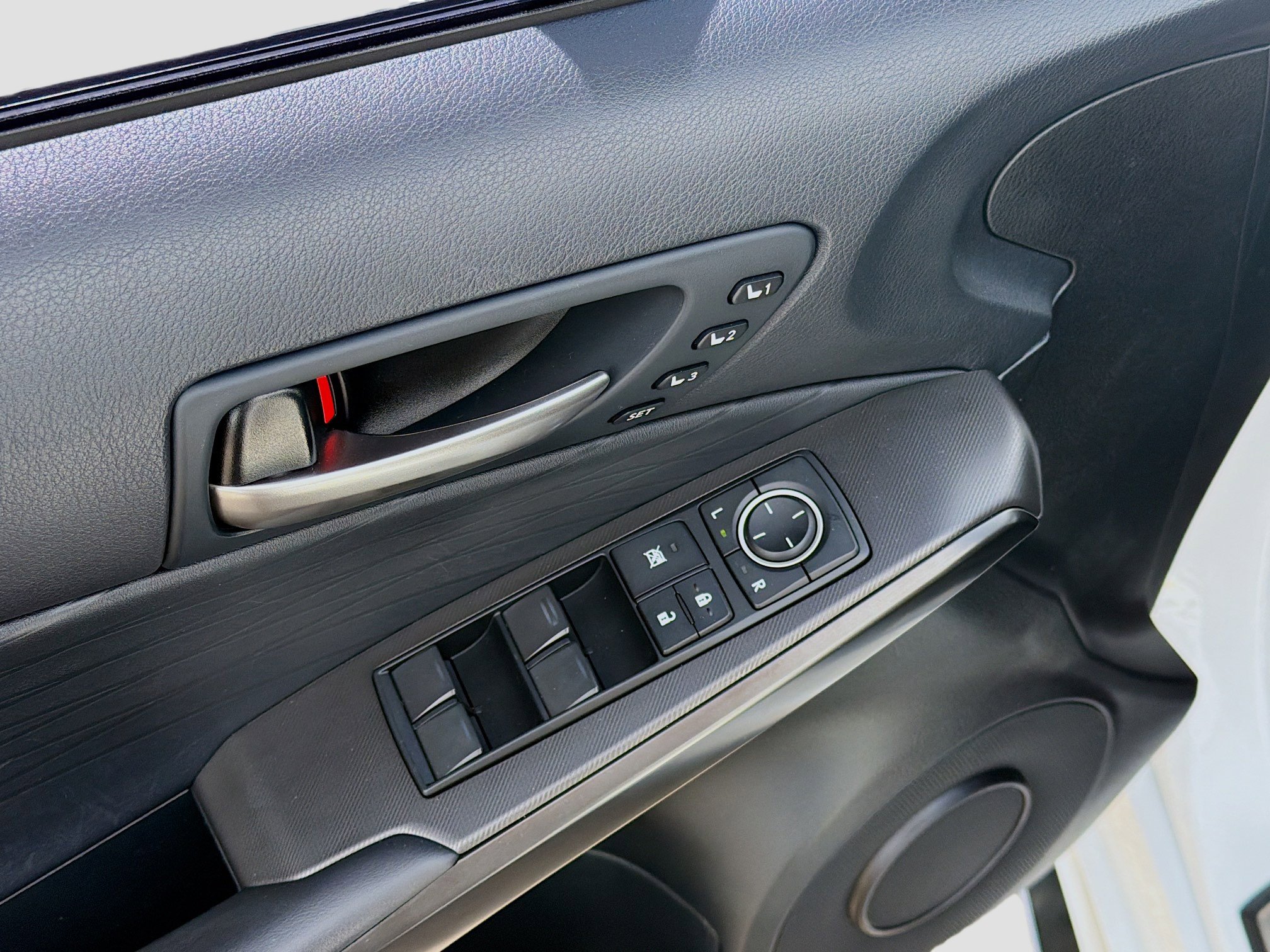 Used 2022 Lexus IS 350 F Sport image 22