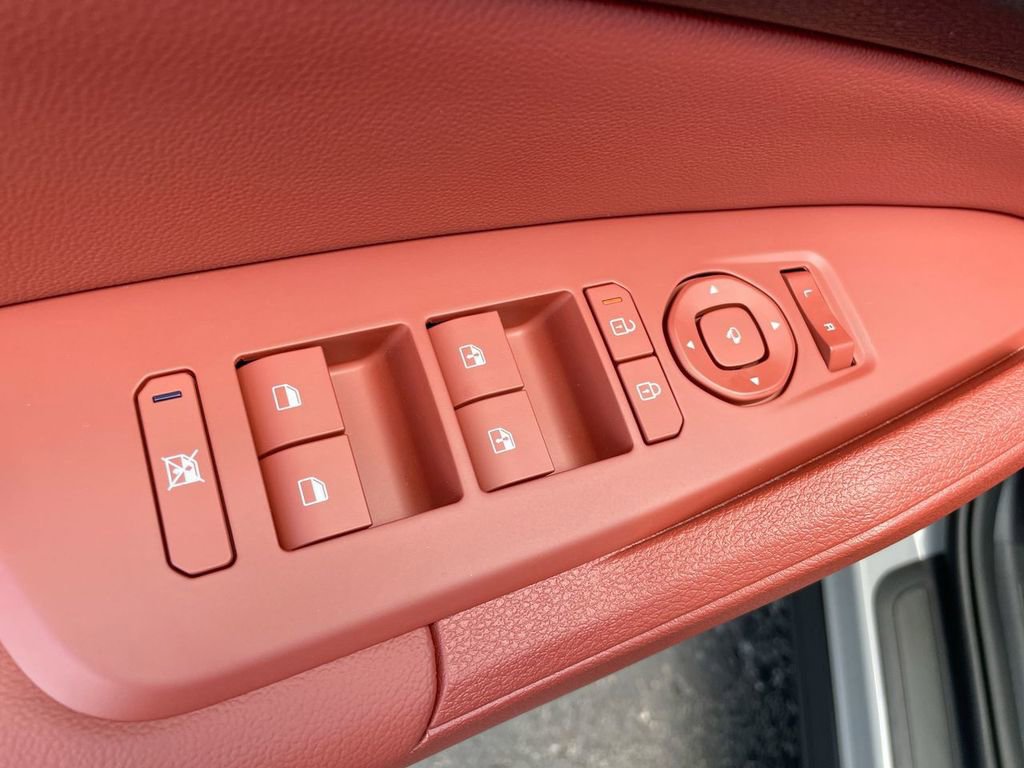 New 2026 Kia Sportage SX image 37