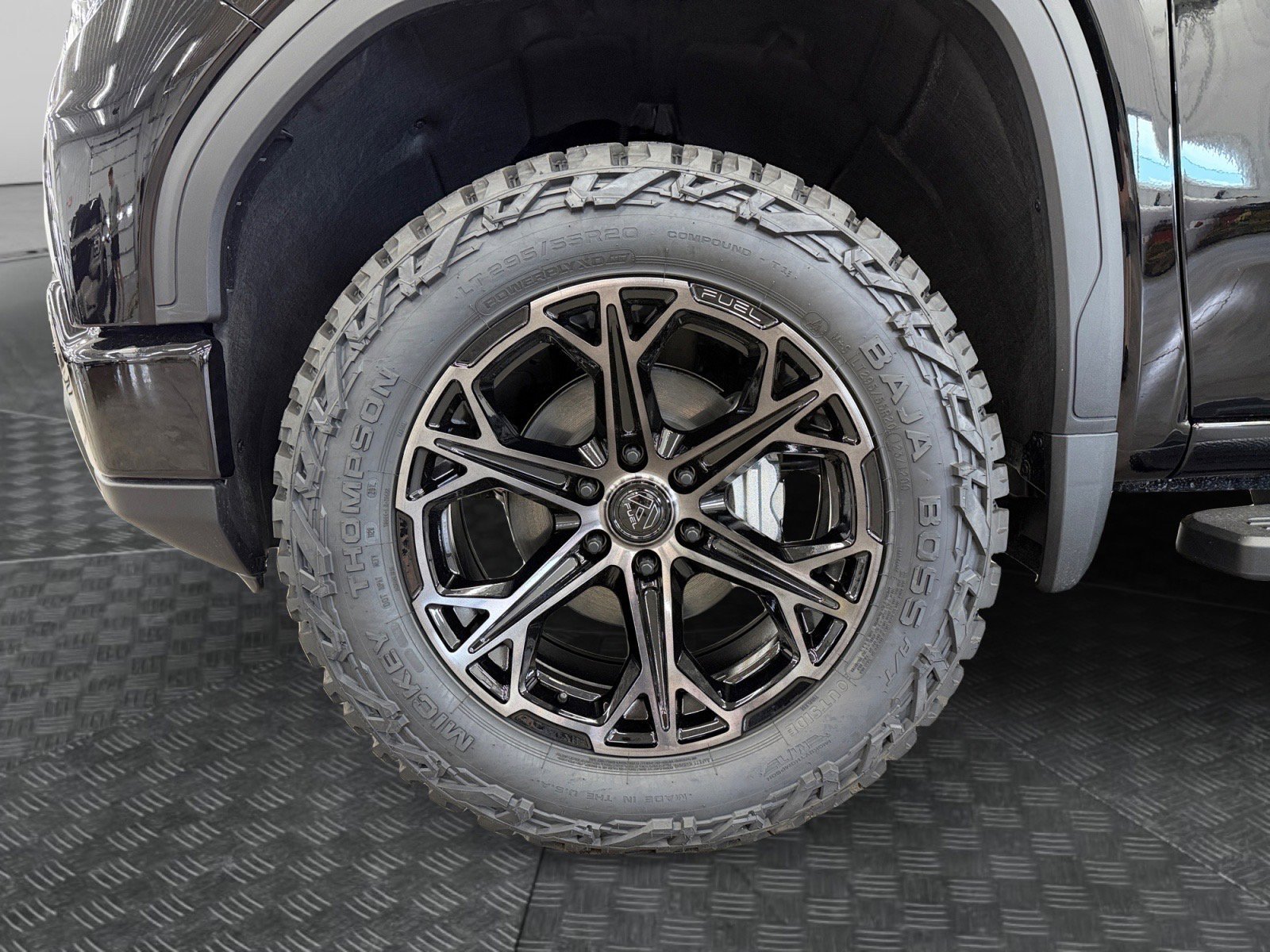 New 2026 GMC Sierra 1500 Elevation w/ Elevation Premium Package AWD/4WD image 33