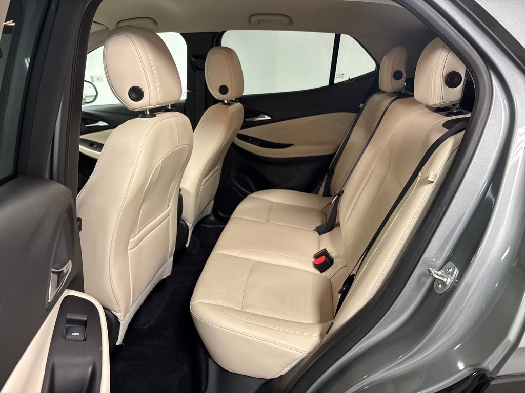 Used 2025 Buick Encore GX Sport Touring image 30