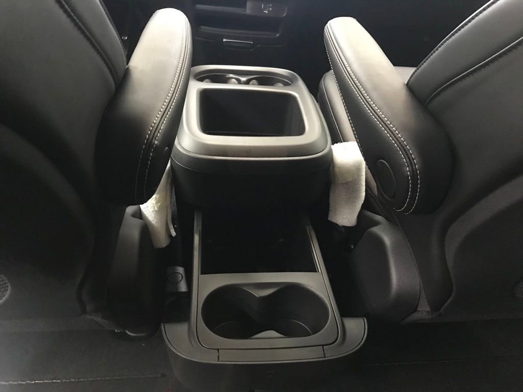 New 2026 Chrysler Pacifica Select w/ S Appearance Package AWD/4WD image 31