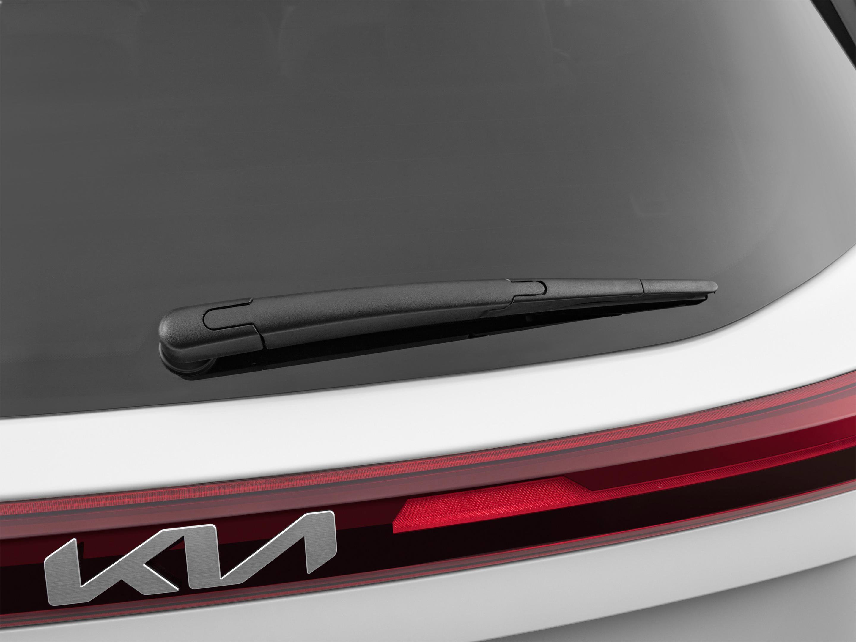 Used 2025 Kia Seltos LX AWD/4WD image 42