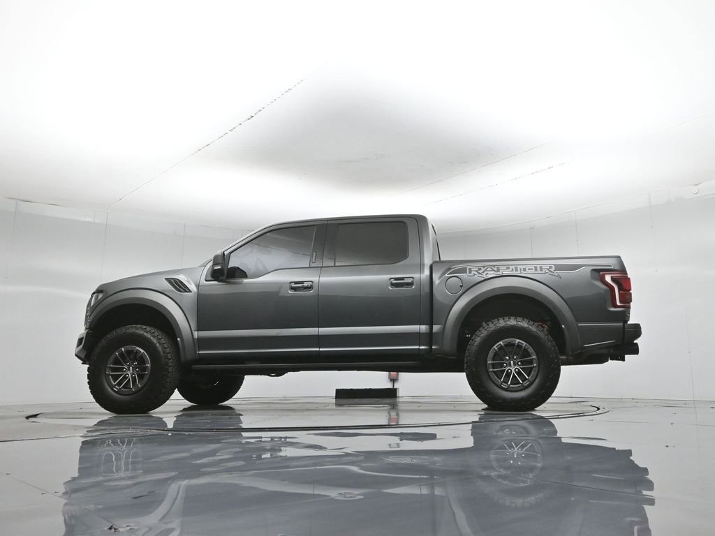 Used 2019 Ford F150 Raptor w/ Equipment Group 802A Luxury AWD/4WD image 56