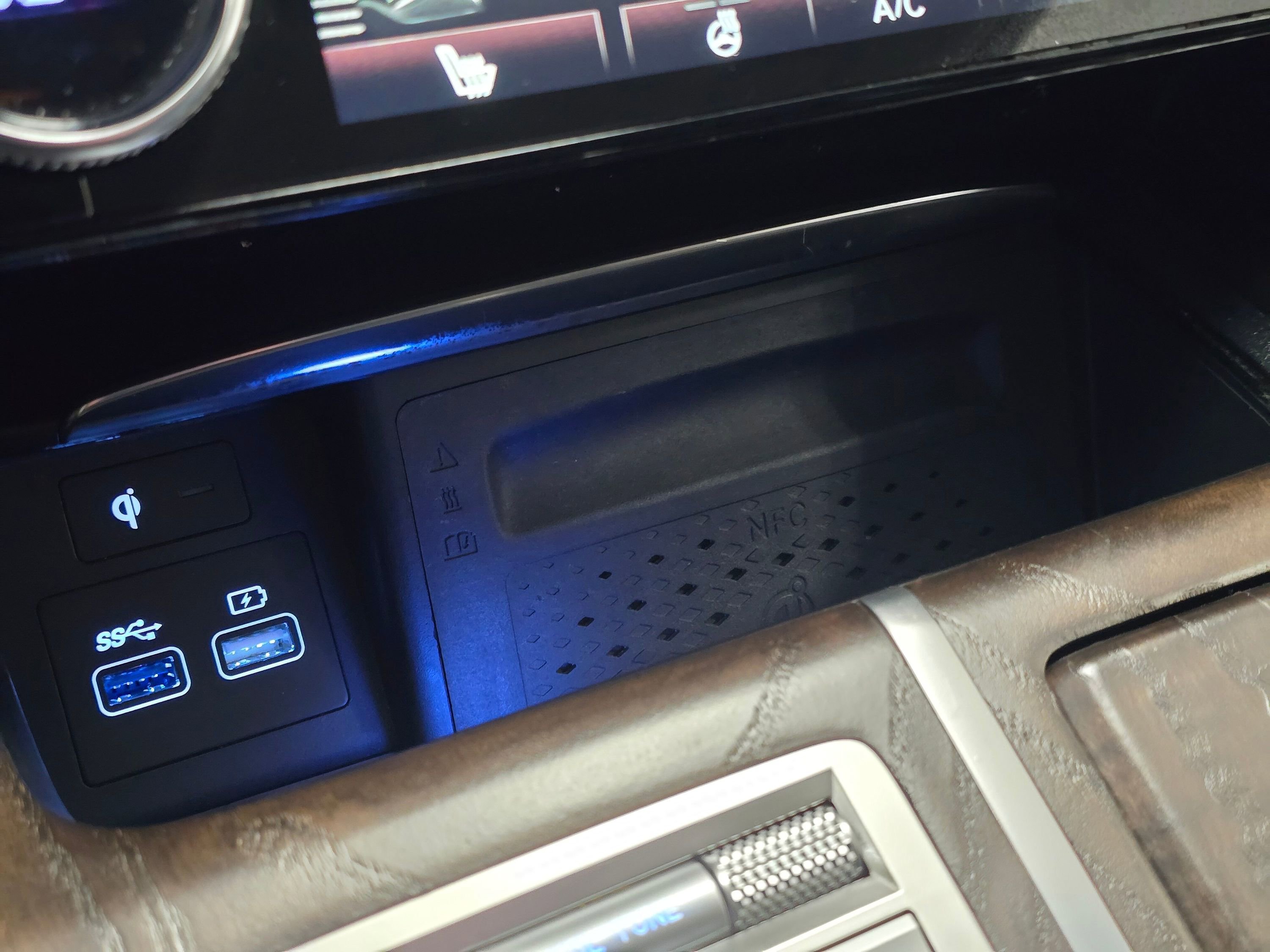 Used 2024 Genesis GV80 2.5T image 44