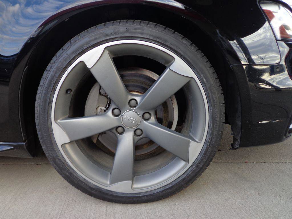 Used 2016 Audi A4 2.0T Premium Plus w/ Technology Package image 9