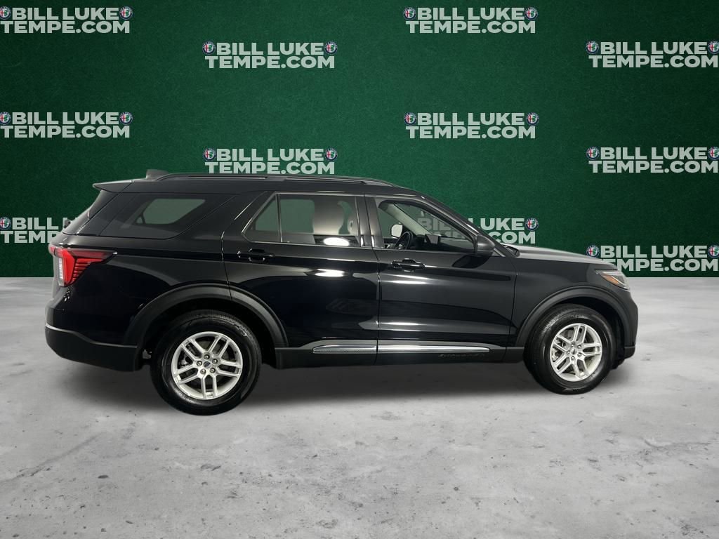 Used 2025 Ford Explorer Active image 4