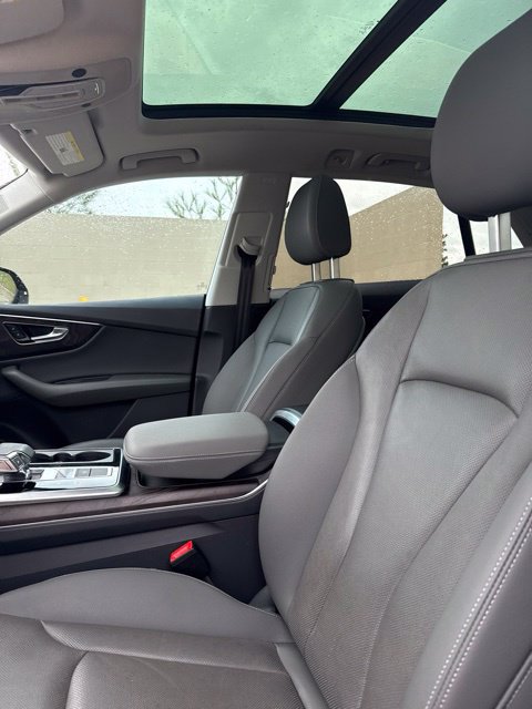 Used 2021 Audi Q8 Premium Plus AWD/4WD image 10