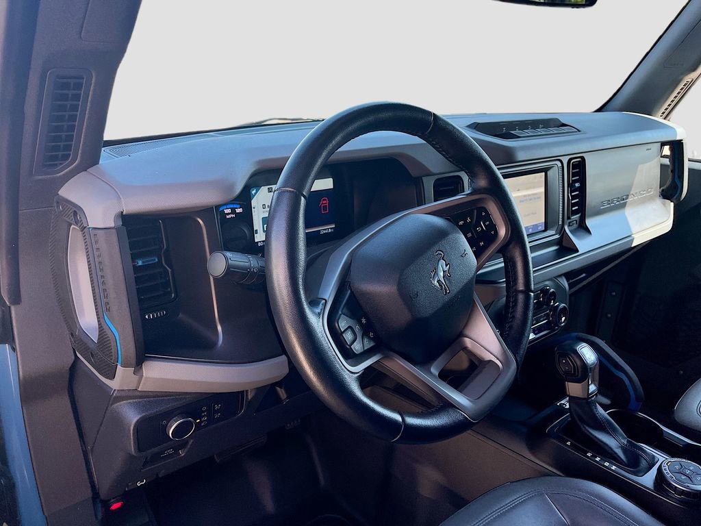 Used 2022 Ford Bronco Black Diamond w/ Sasquatch Package AWD/4WD image 9