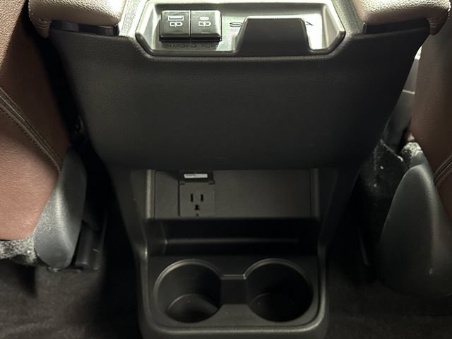 Used 2024 Toyota Sienna Platinum AWD/4WD image 29